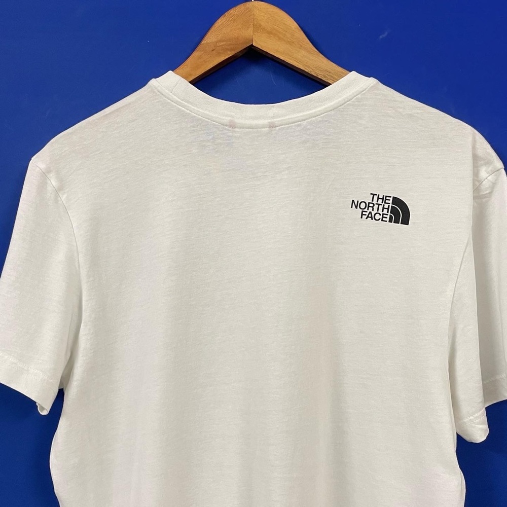 THE NORTH FACE AUTHENTIC WHITE CREW NECK T-SHIRT FOR MEN’S AND WOMEN’S - Picture 4 of 7